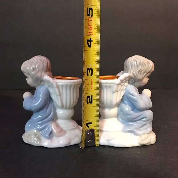 2 VINTAGE BLUE PRAYING ANGELS CANDLE STICK HOLDERS - Picture 9 of 11